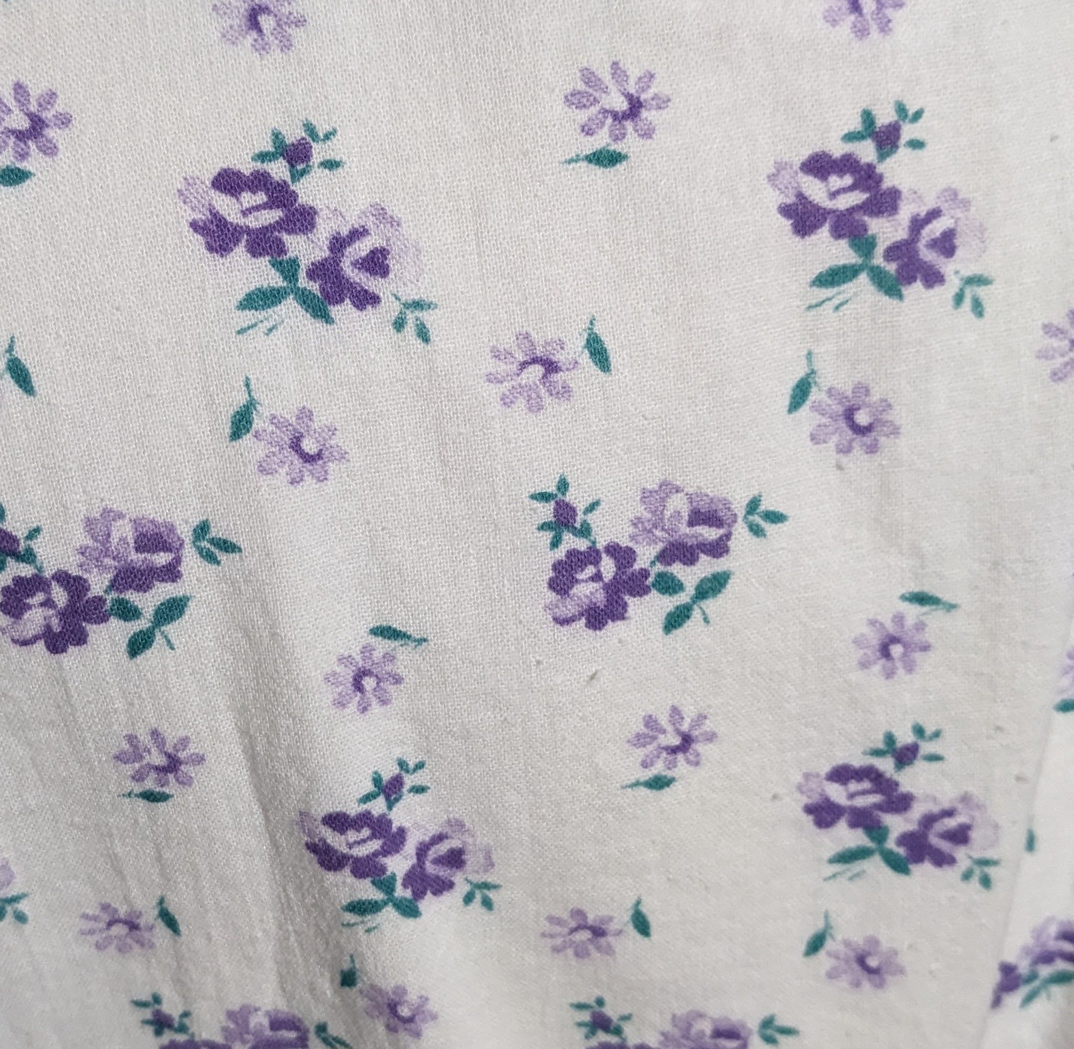 Girl's Dress - White with Purple Flower Pattern | Gettysburg Emporium